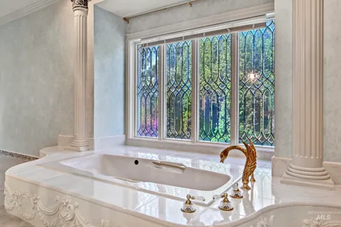 $1,995,000 | 9400 West Pebble Brook Lane, Garden City, ID 83714
