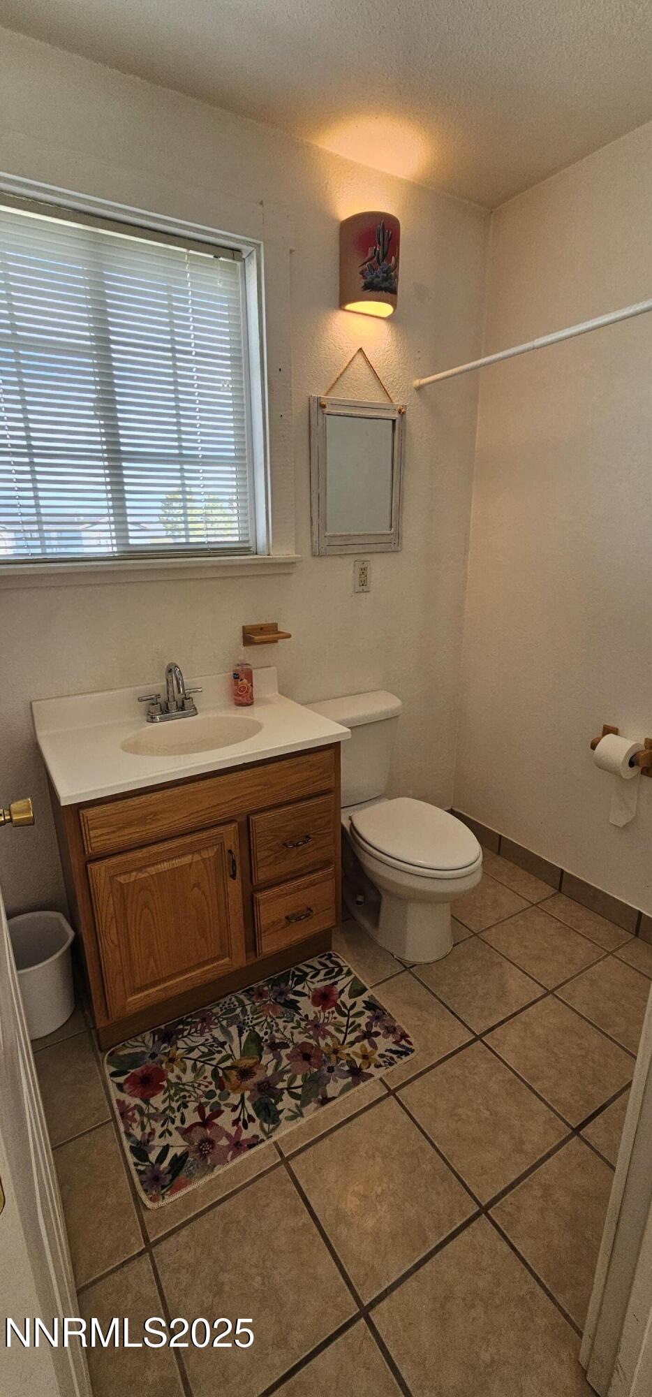 155 James Court Kingston, NV 89310 - Photo 41 of 47 Single half bath