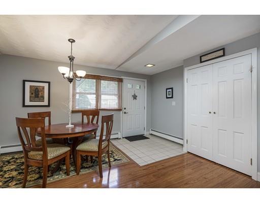 75 Hemenway Road Framingham, MA 01701 - Photo 4 of 31
