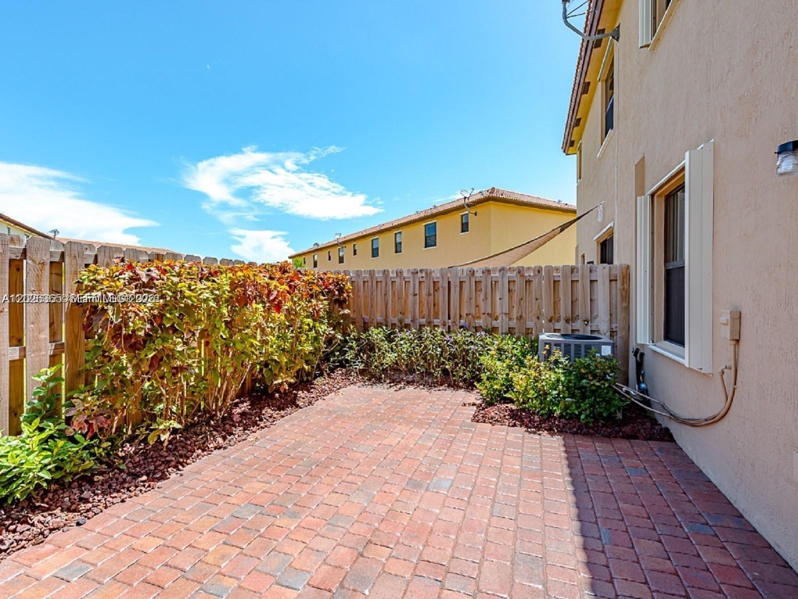 11749 Southwest 238 Street Homestead, FL 33032 - Photo 12 of 31