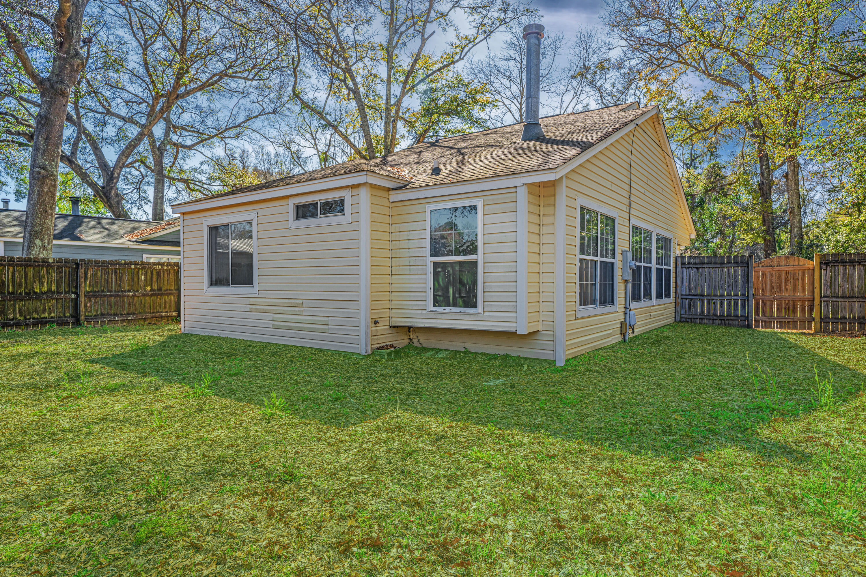 1078 Secessionville Road Charleston, SC 29412 - Photo 35 of 37