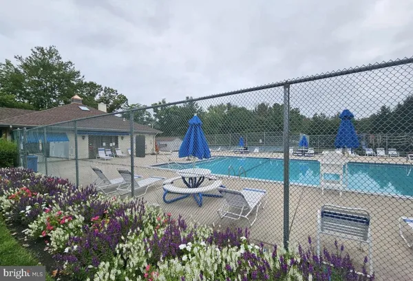 $2,400 | 48 Chamberlin Court, Lawrence Township, NJ 08648