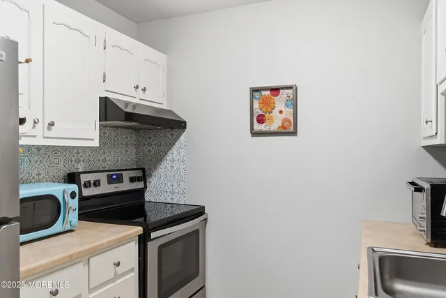 $169,900 | 318 D Coventry Court, Lakewood, NJ 08701