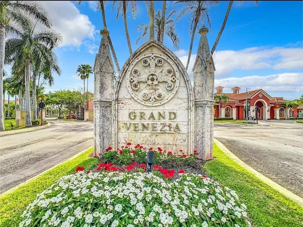 $279,000 | 2755 Via Capri, Unit 1237, Clearwater, FL 33764