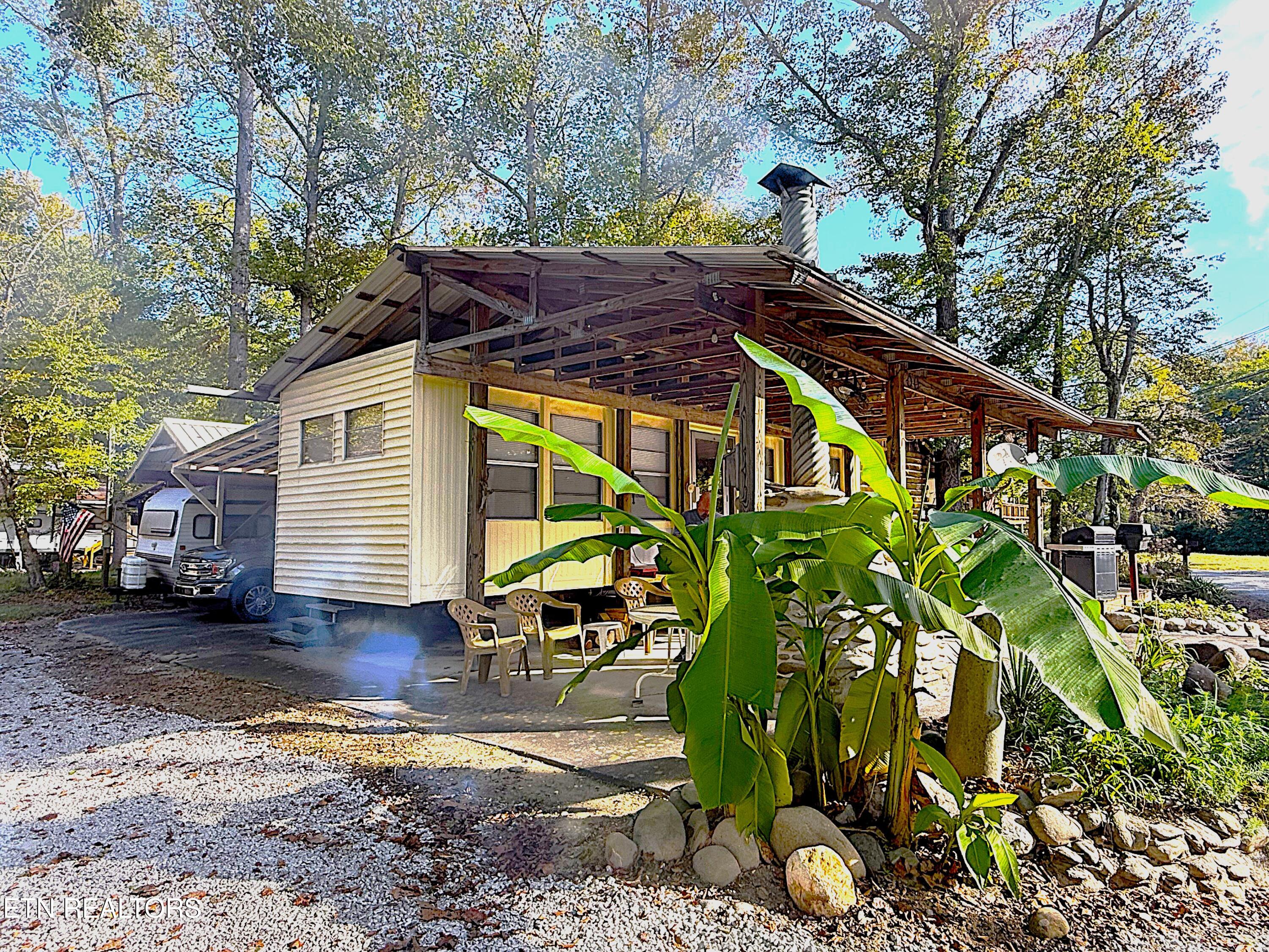 7915 Carnes Road Townsend, TN 37882 - Photo 3 of 20 4