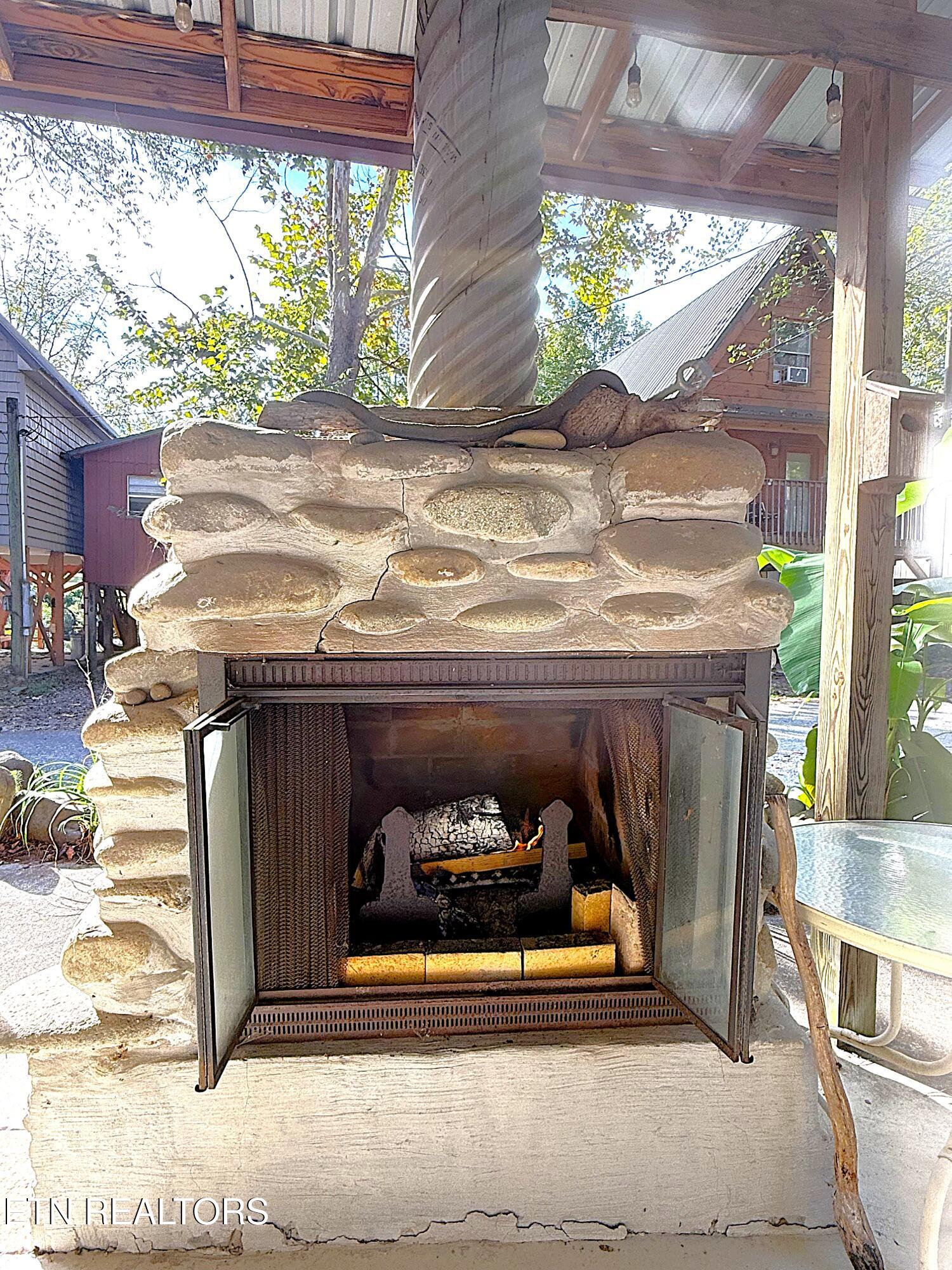 7915 Carnes Road Townsend, TN 37882 - Photo 4 of 20 5