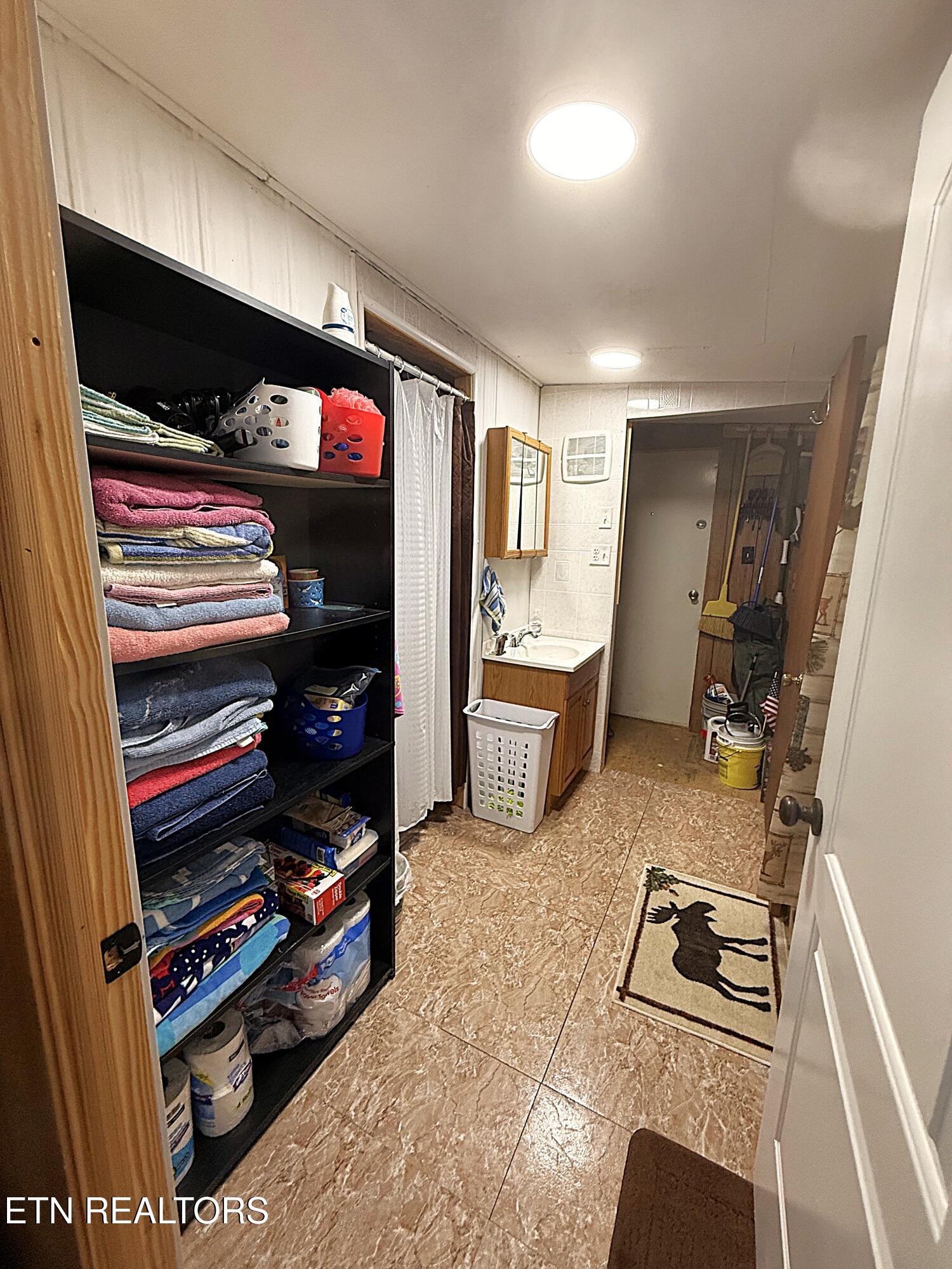 7915 Carnes Road Townsend, TN 37882 - Photo 10 of 20 14