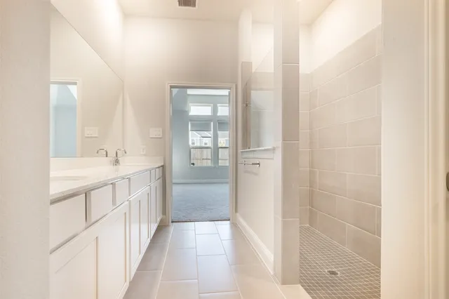 $2,800 | 2219 Grapewood Lane, Katy, TX 77494