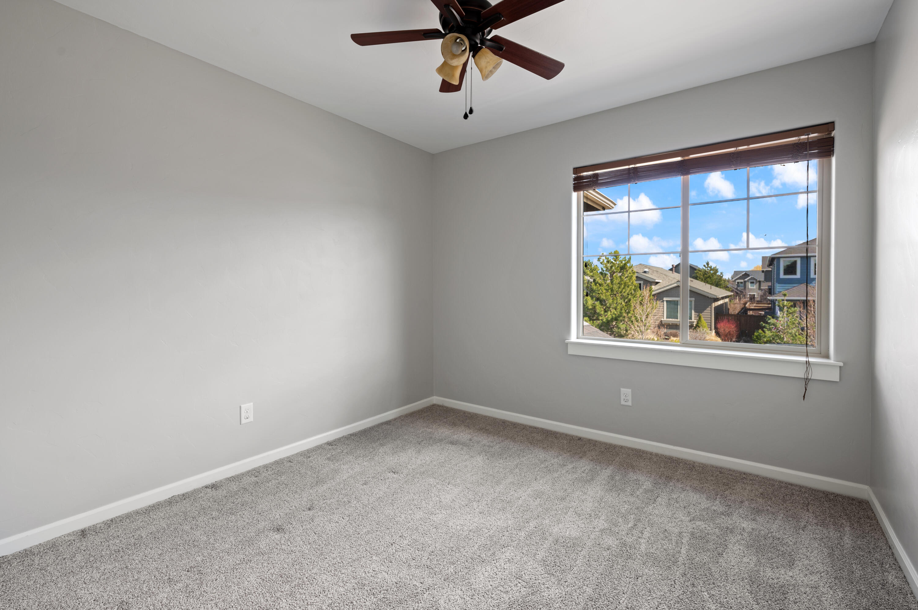 61048 Manhae Loop Bend, OR 97702 - Photo 37 of 58 37