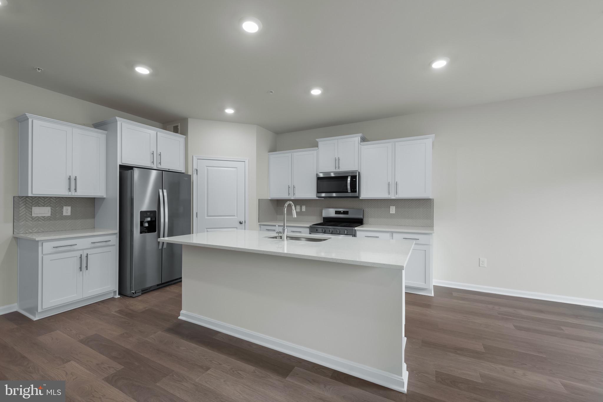 467 Ensemble Way Frederick, MD 21701 - Photo 4 of 46