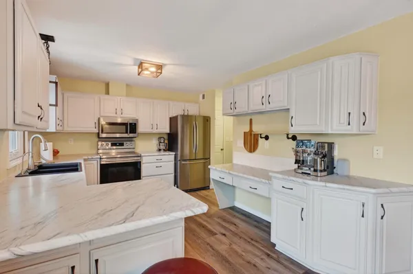 $372,500 | 1331 Melody Lane, Alexandria, MN 56308