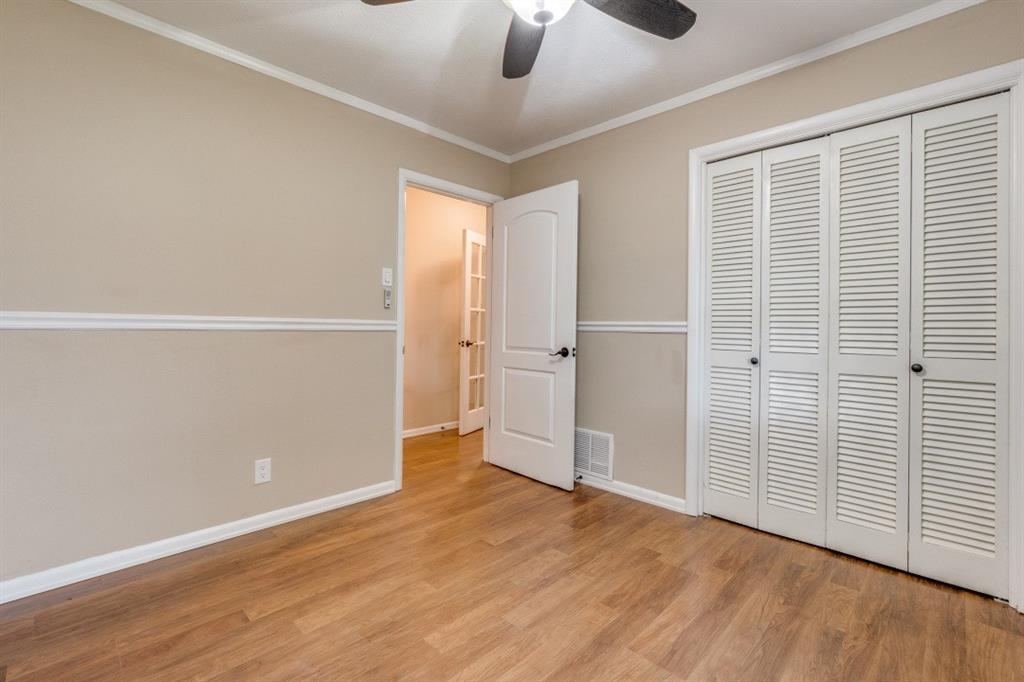 11049 Paddock Circle Dallas, TX 75238 - Photo 25 of 27 Gallery Image 25