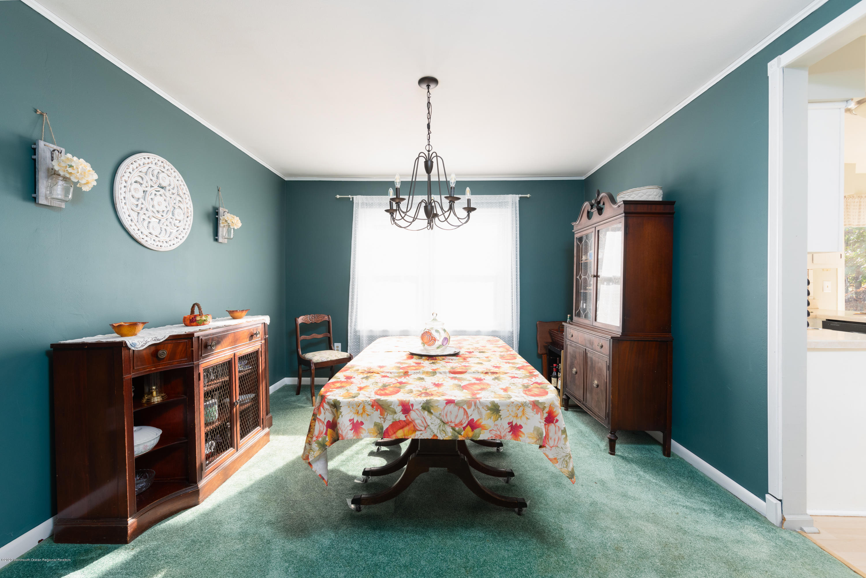 640 Tennent Road Manalapan, NJ 07726 - Photo 7 of 33 Formal Dining Room