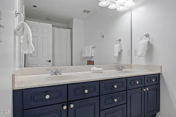 $850,000 | 1000 Long Barrow Court, Raleigh, NC 27614