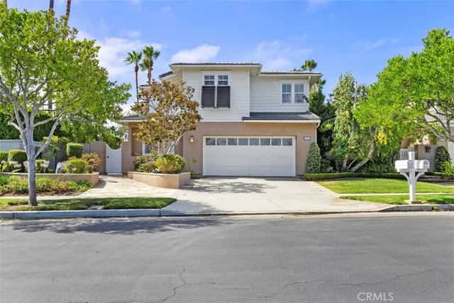 $2,435,000 | 6632 Cedarwood Drive, Huntington Beach, CA 92648