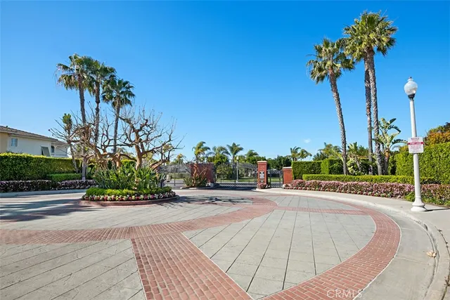 $2,435,000 | 6632 Cedarwood Drive, Huntington Beach, CA 92648