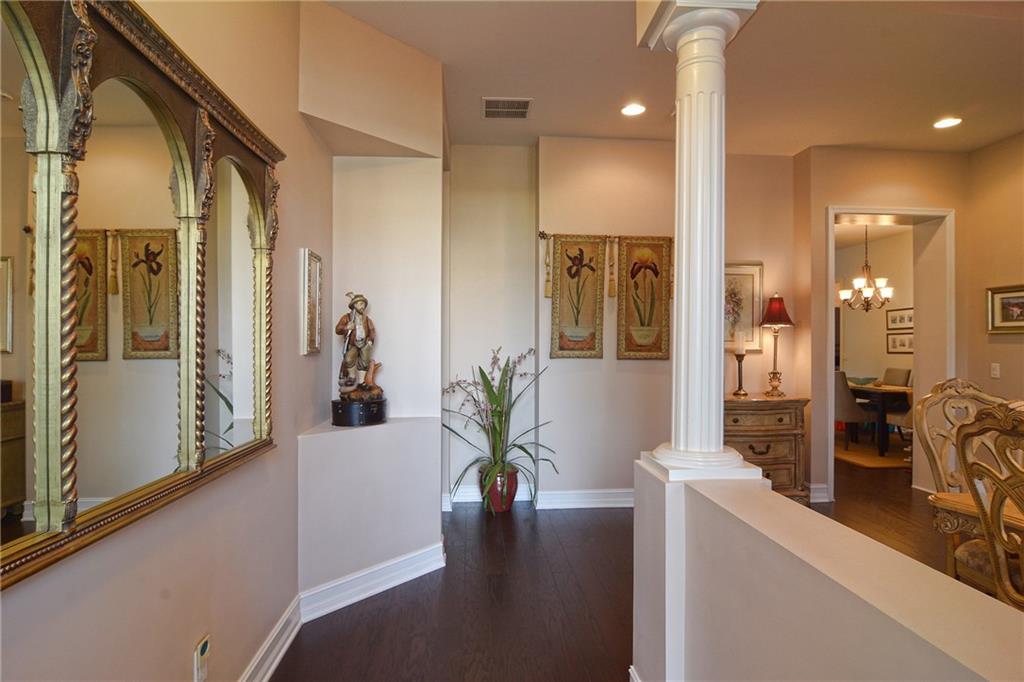 2454 Northwest Hummingbird Circle Stuart, FL 34994 - Photo 5 of 26 Gallery Image 5