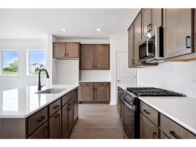 $499,000 | 14545 105th Place North, Maple Grove, MN 55369