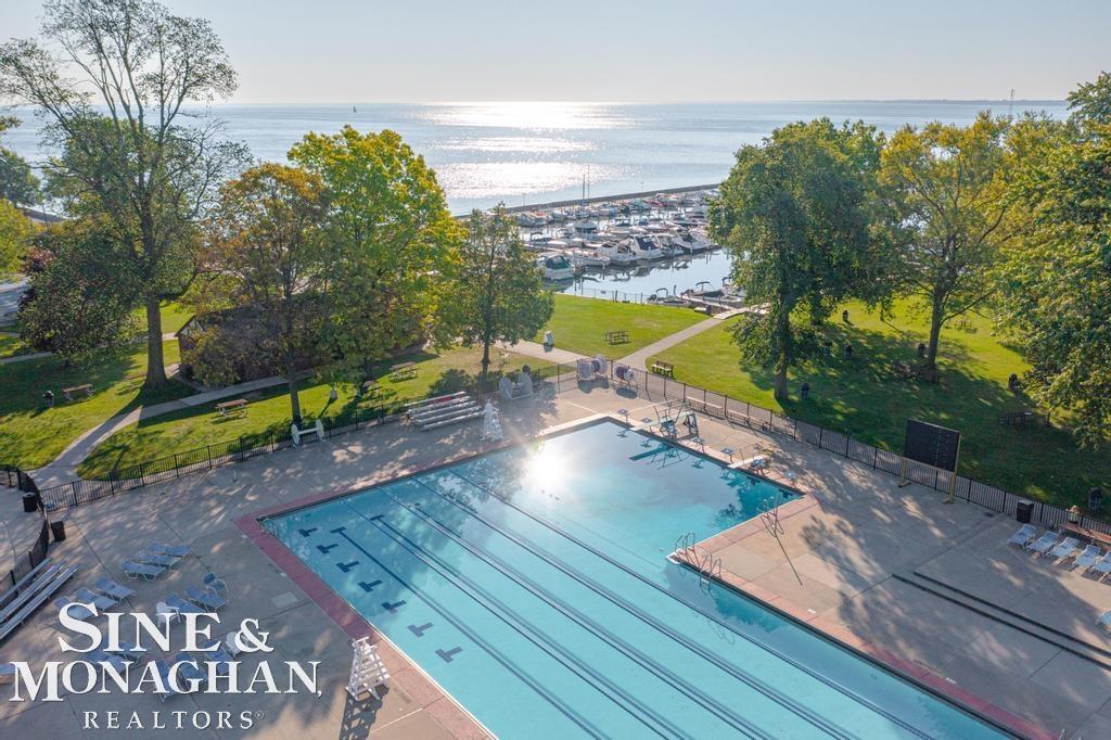 716 Trombley Road Grosse Pointe, MI 48230 - Photo 48 of 97