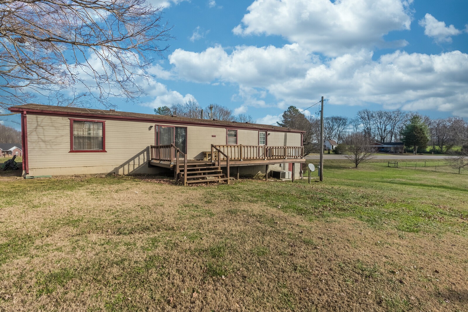 6480 Highway 161 Springfield, TN 37172 - Photo 19 of 20 a view of a house with backyard and porch