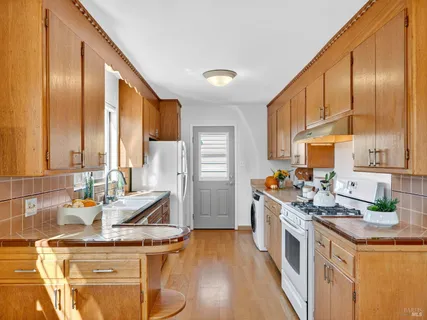 $825,000 | 2219 Grace Drive, Santa Rosa, CA 95404