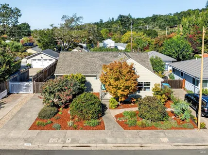 $825,000 | 2219 Grace Drive, Santa Rosa, CA 95404