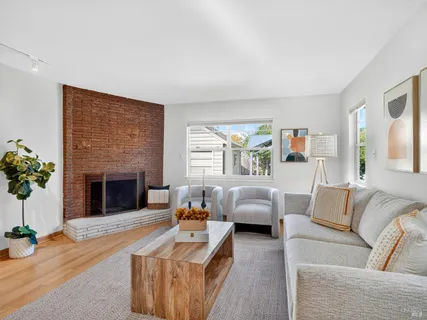 $825,000 | 2219 Grace Drive, Santa Rosa, CA 95404