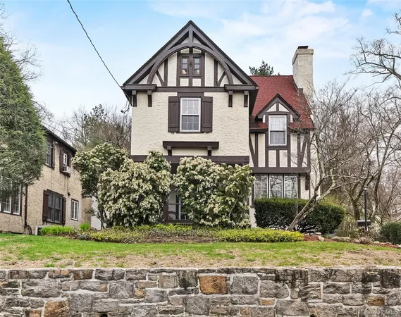 $865,000 | 112 Ralph Avenue, White Plains, NY 10606