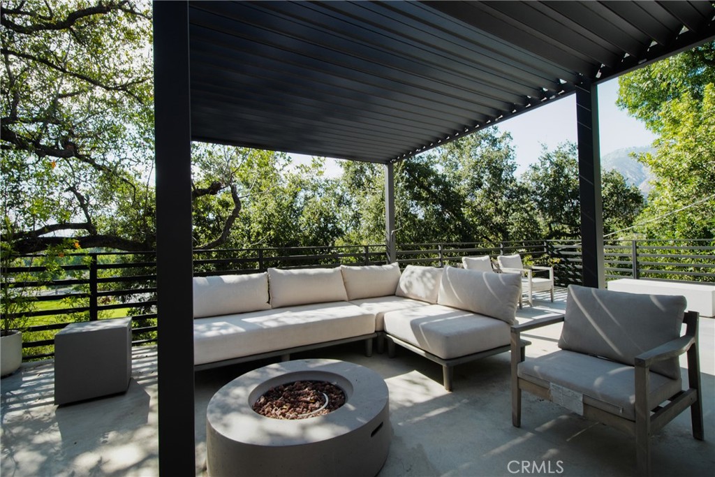 705 Rim Road Pasadena, CA 91107 - Photo 21 of 25 Rear Pergola Angle 2