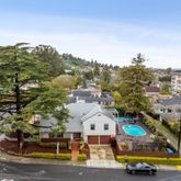 a picture of city view