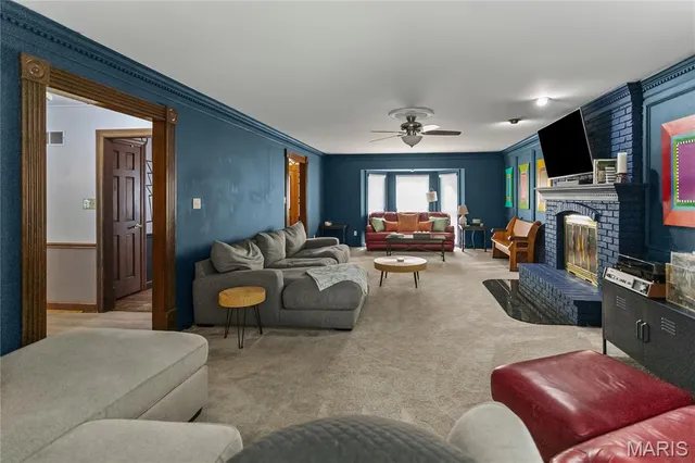 $499,900 | 5868 Hightower Drive, St. Louis, MO 63128