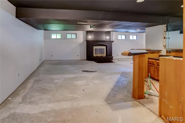 $499,900 | 5868 Hightower Drive, St. Louis, MO 63128