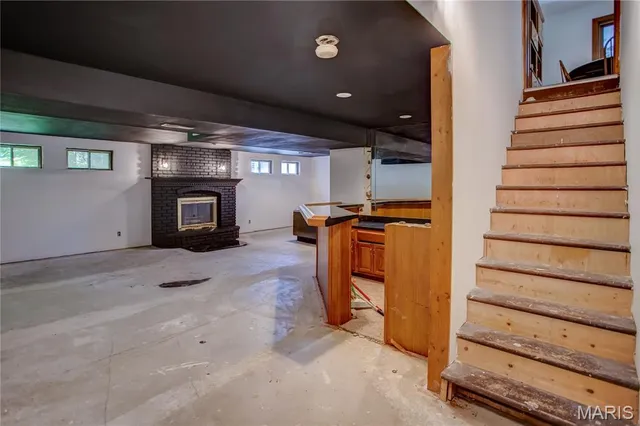 $499,900 | 5868 Hightower Drive, St. Louis, MO 63128