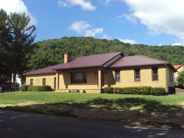 $187,500 | 55 Main Street, Hooversville, PA 15936