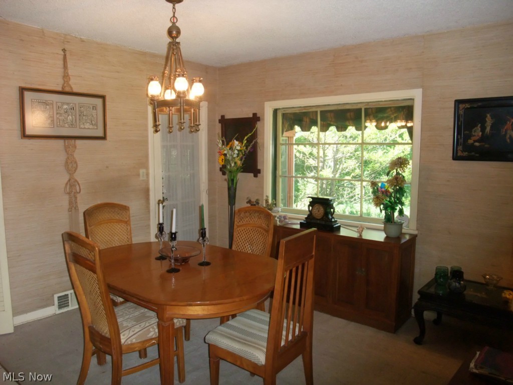 7272 Scenic Point Road Northfield, OH 44067 - Photo 8 of 17