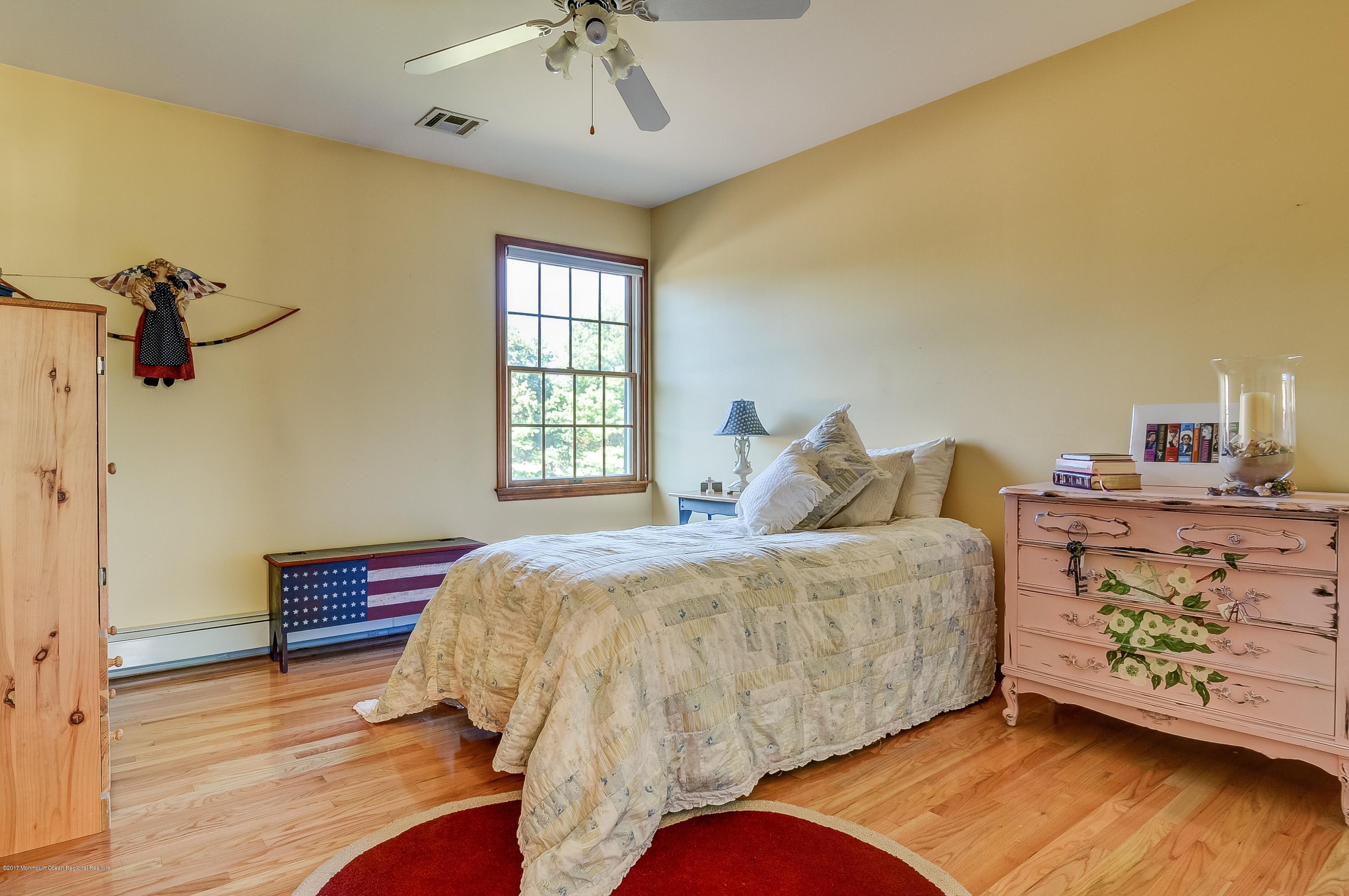 24 Yellow Brook Road Holmdel, NJ 07733 - Photo 22 of 29 Bedroom 2