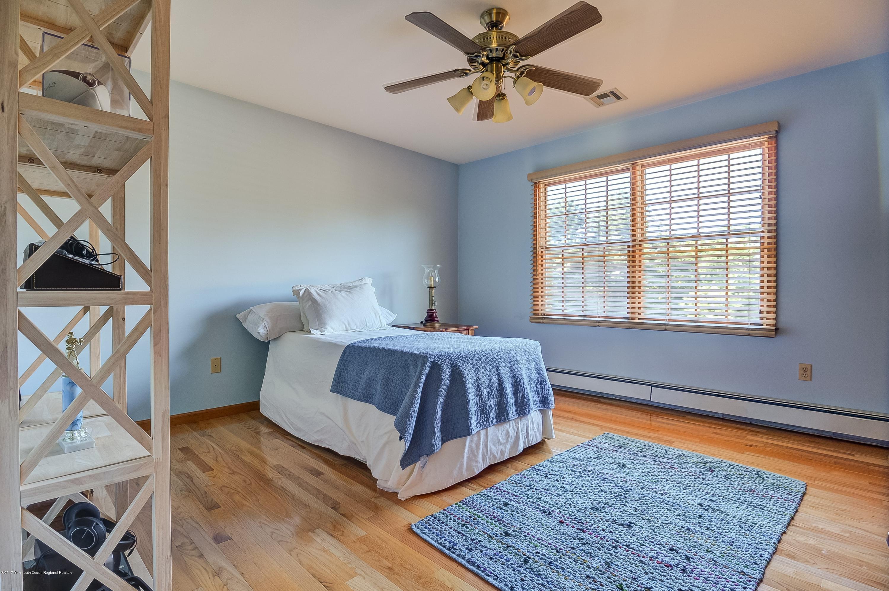 24 Yellow Brook Road Holmdel, NJ 07733 - Photo 23 of 29 Bedroom 3