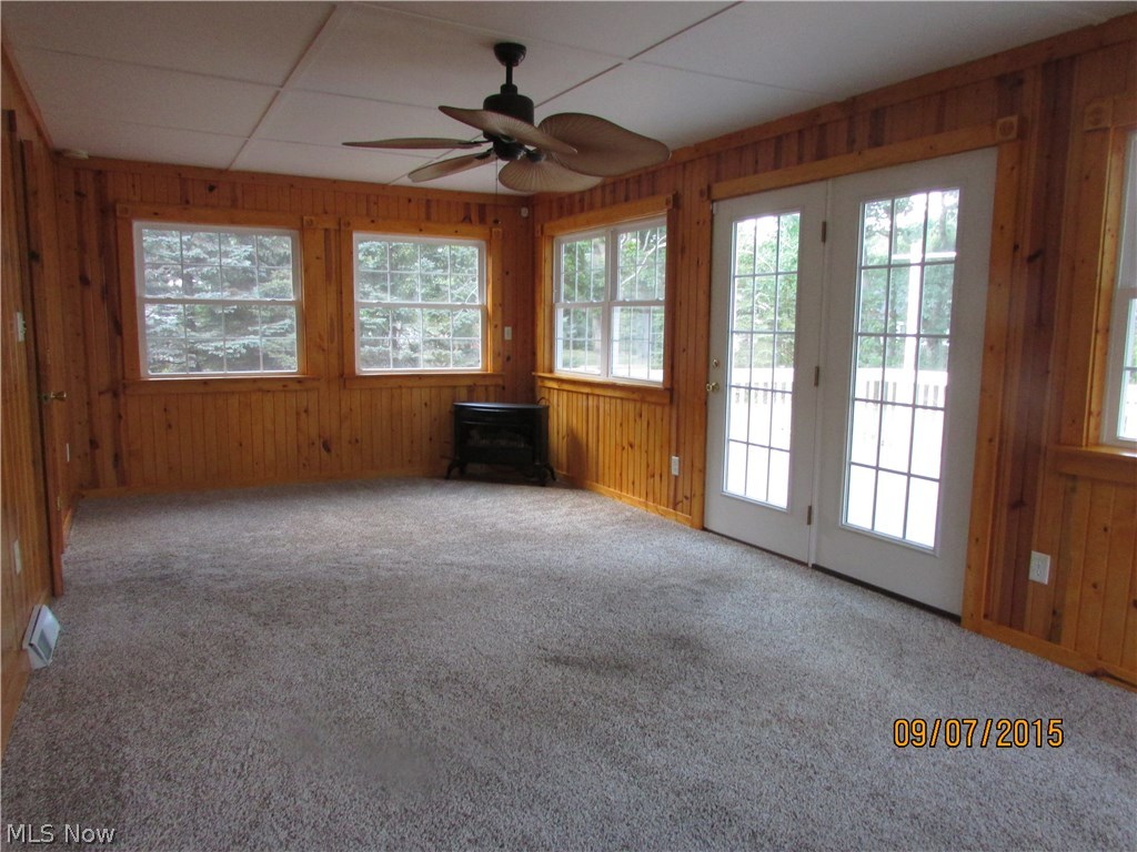 3667 Longfield Road Ravenna, OH 44266 - Photo 2 of 20 This room overlooks a large deck and the backyard. Simply lovely and spacious.