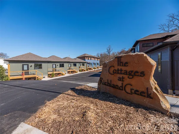 $340,000 | 41 Leap Frog Park, Waynesville, NC 28786