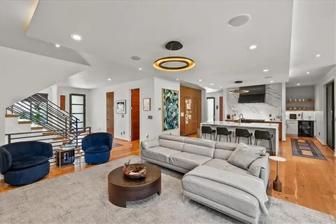 $1,475,000 | 4706 West 65th Terrace, Prairie Village, KS 66208