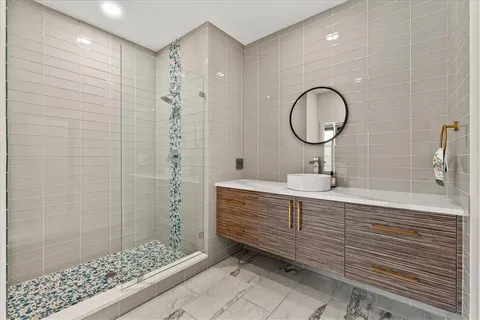 $1,475,000 | 4706 West 65th Terrace, Prairie Village, KS 66208