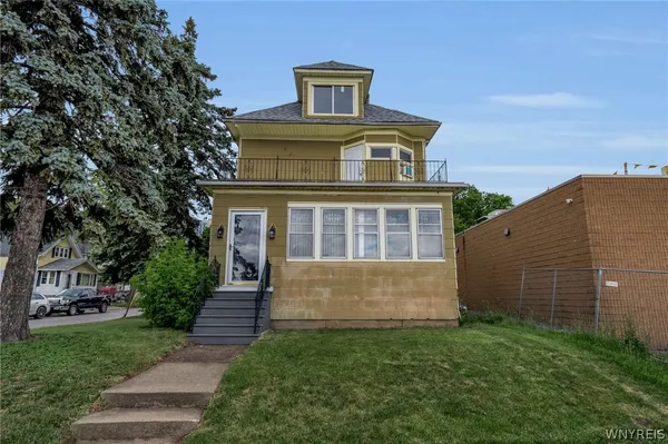 $199,900 | 730 East Delavan Avenue, Unit N, Buffalo, NY 14215