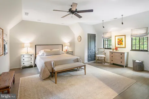 $5,850,000 | 5205 Woodlawn Avenue, Chevy Chase, MD 20815