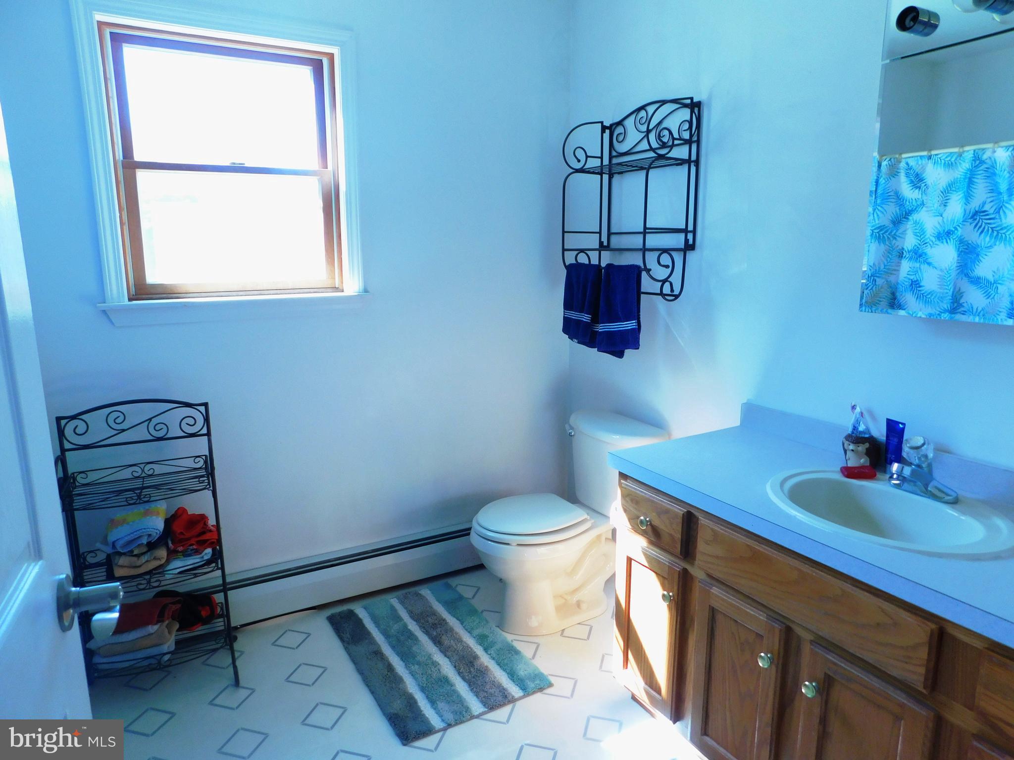 8475 Westernport Road Swanton, MD 21561 - Photo 25 of 45 hall full bath