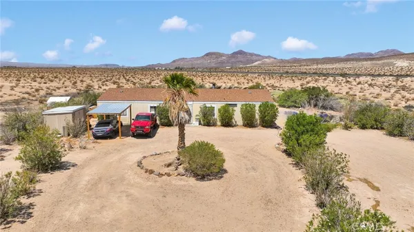 $849,000 | 37132 Coyote Lake Road, Newberry Springs, CA 92365