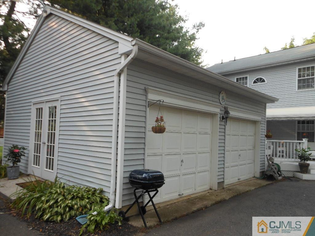 421 Ridge Road Dayton, NJ 08810 - Photo 15 of 17 a front view of a house