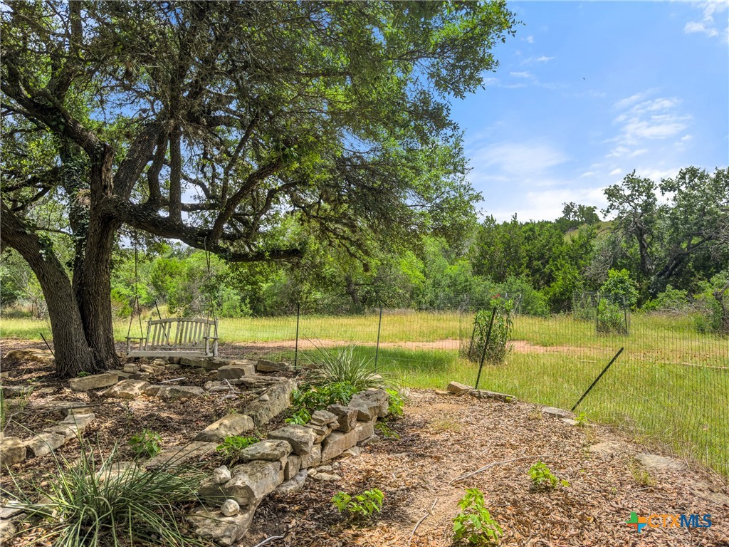428 Summit Spring Lane Johnson City, TX 78636 - Photo 16 of 33