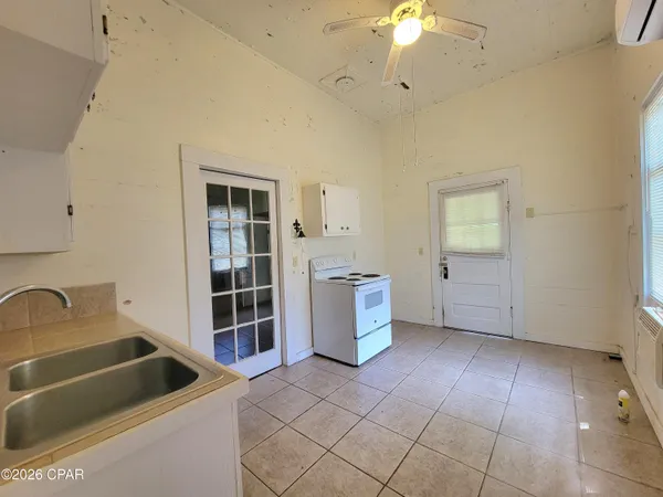 $90,000 | 5282 Dothan Street, Campbellton, FL 32426