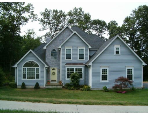 11 Old Farm Road Wilbraham, MA 01095 - Photo 1 of 3 Gallery Image 1