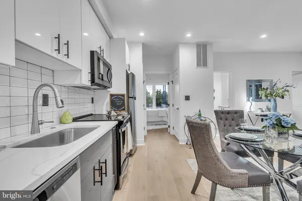 $2,500 | 1103 Fern Street Northwest, Unit 301, Washington, DC 20012